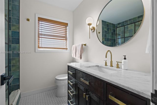 3627 NE 19th Ave, Oakland Park, FL 33308