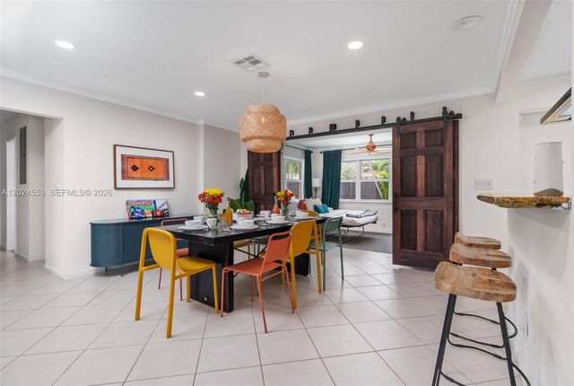 3627 NE 19th Ave, Oakland Park, FL 33308