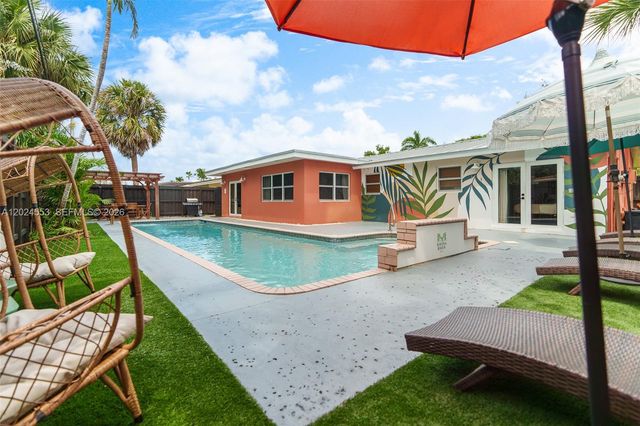 3627 NE 19th Ave, Oakland Park, FL 33308