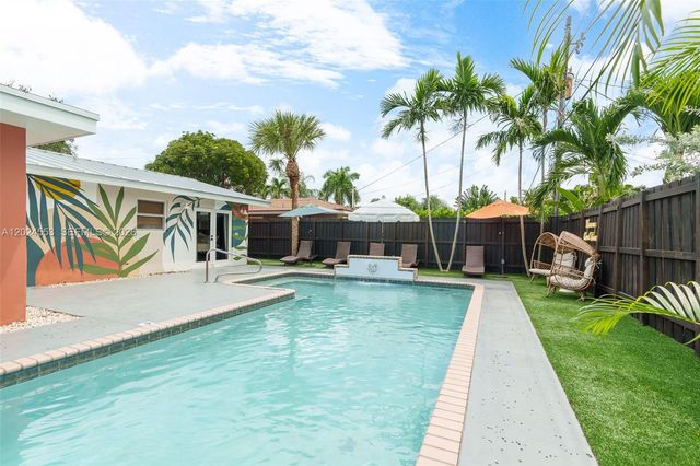 3627 NE 19th Ave, Oakland Park, FL 33308