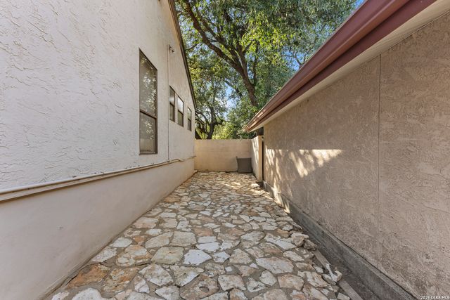3451 WELLSPRINGS DR, San Antonio, TX 78230