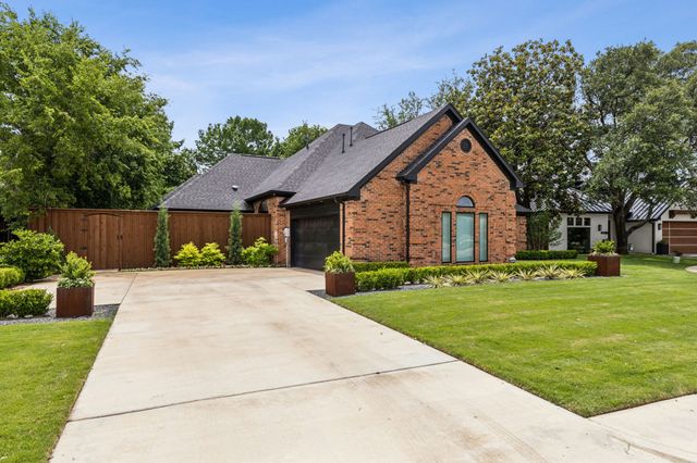 7306 Hiddencreek Drive, Dallas, TX 75252