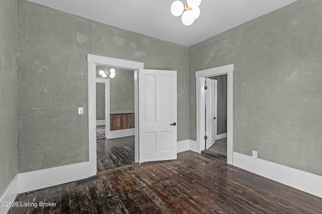 857 Leestown Ln, Frankfort, KY 40601