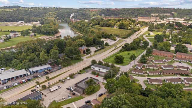 857 Leestown Ln, Frankfort, KY 40601