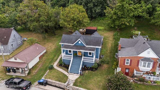 857 Leestown Ln, Frankfort, KY 40601