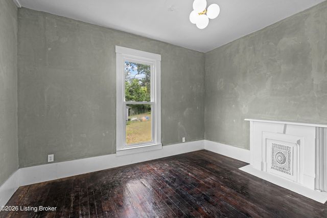 857 Leestown Ln, Frankfort, KY 40601