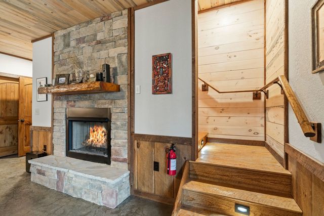 15 Bootleg Mountain Road, Morganton, GA 30560