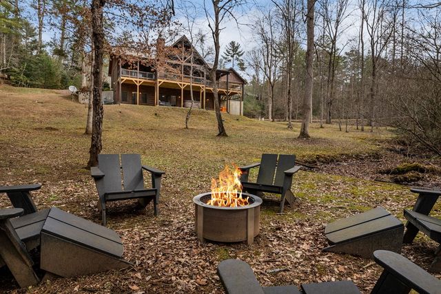 15 Bootleg Mountain Road, Morganton, GA 30560