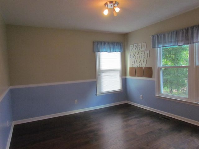 3428 Clearwater Drive, Clarksville, TN 37042