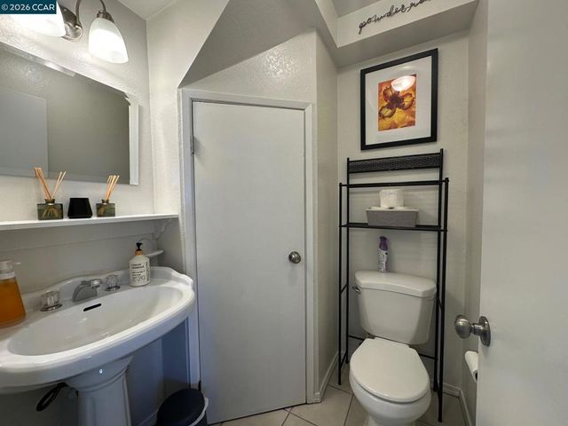 4 Sheffield Ct, San Pablo, CA 94806