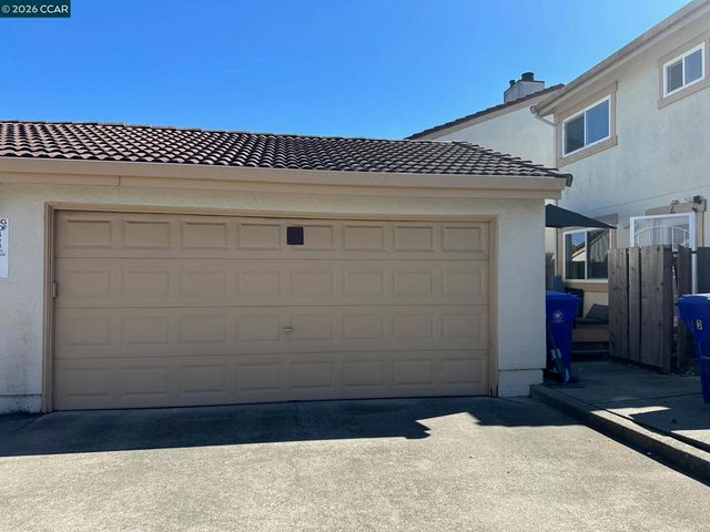 4 Sheffield Ct, San Pablo, CA 94806