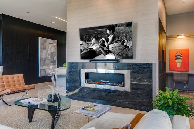 1717 Arts Plaza 1910, Dallas, TX 75201