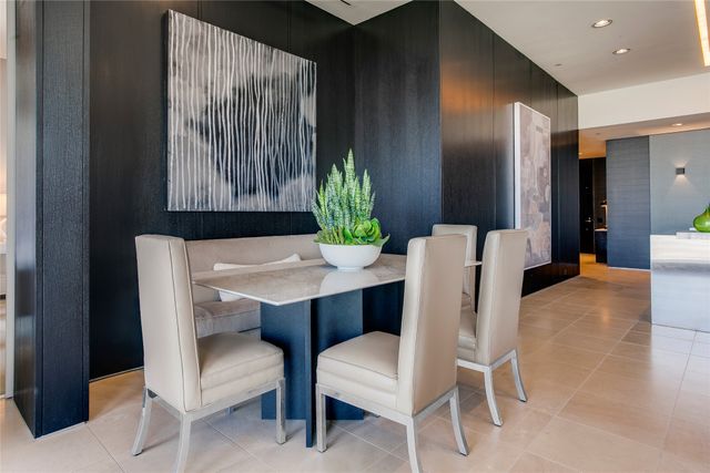 1717 Arts Plaza 1910, Dallas, TX 75201