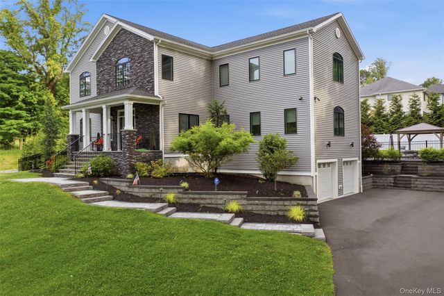 75 Campbell Avenue, Suffern, NY 10901