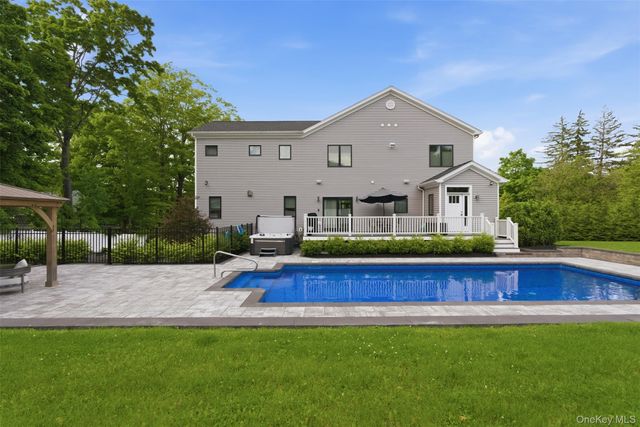 75 Campbell Avenue, Suffern, NY 10901