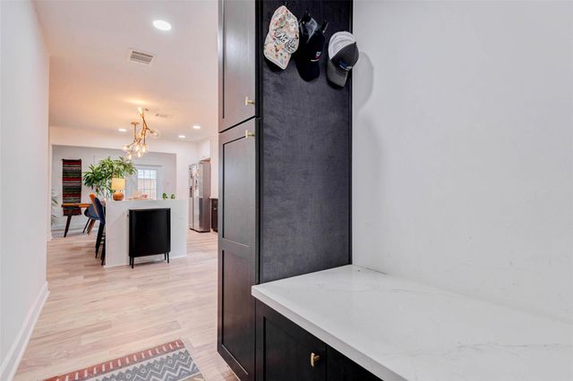 11811 Spruce Hill Drive, Houston, TX 77077