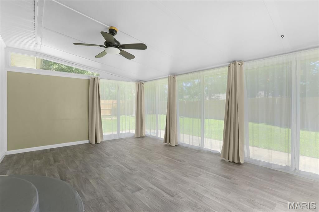 Image 15 of property listing at 1217 E Nicholas Street, Carlinville, IL 62626