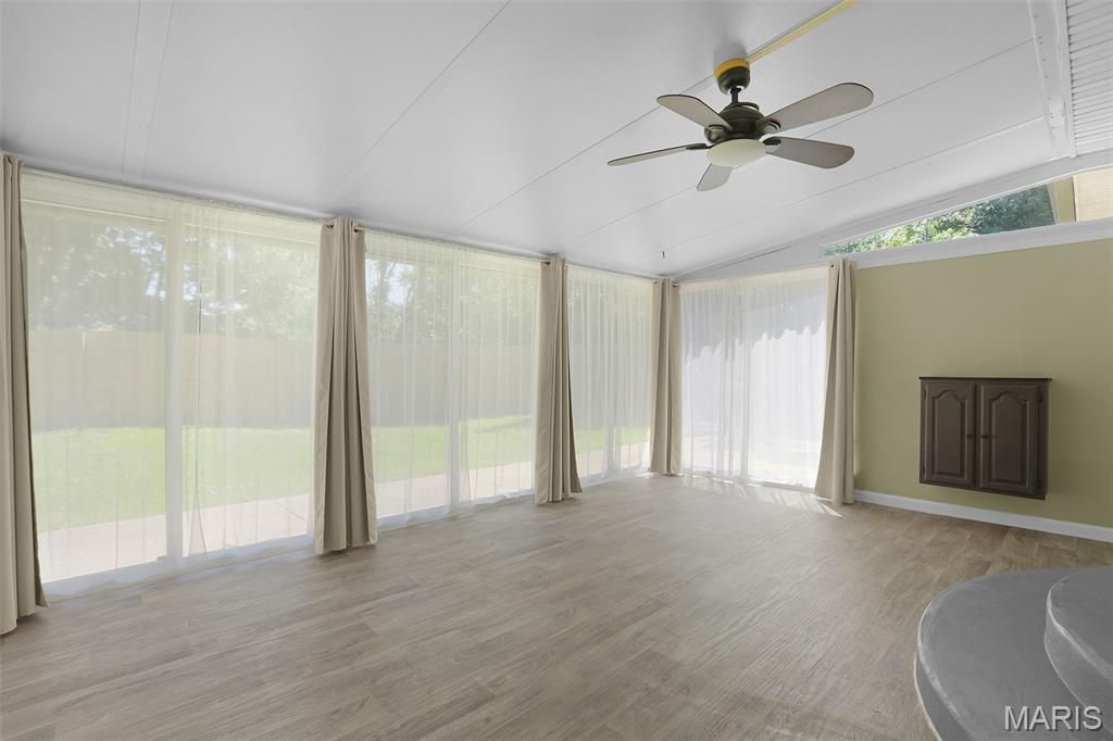Image 16 of property listing at 1217 E Nicholas Street, Carlinville, IL 62626
