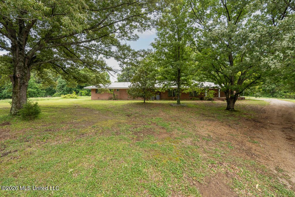 6667 Star Landing Road, Lake Cormorant, MS 38641 — exterior