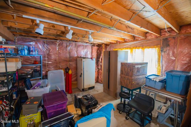 24-26 E Dillenbeck Drive, Guilderland, NY 12303