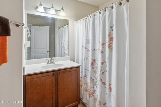 7637 Wisteria Drive, Olive Branch, MS 38654