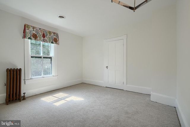 212 W SEMINARY AVE, Lutherville Timonium, MD 21093