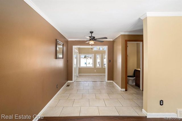 11422 Skyline Drive, Fenton, MI 48430