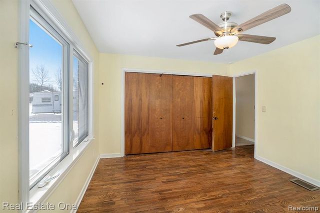 11422 Skyline Drive, Fenton, MI 48430