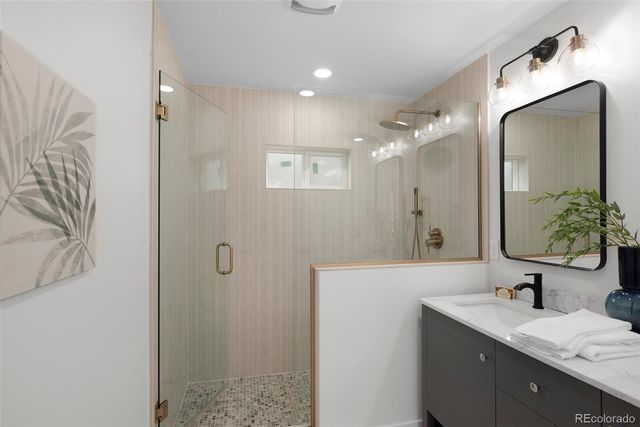 2849 N Vine Street, Denver, CO 80205