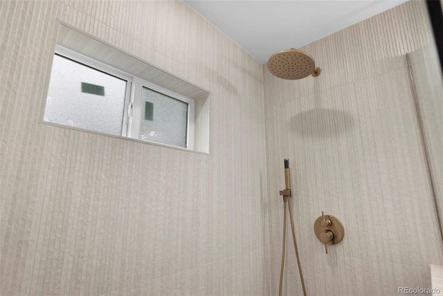 2849 N Vine Street, Denver, CO 80205