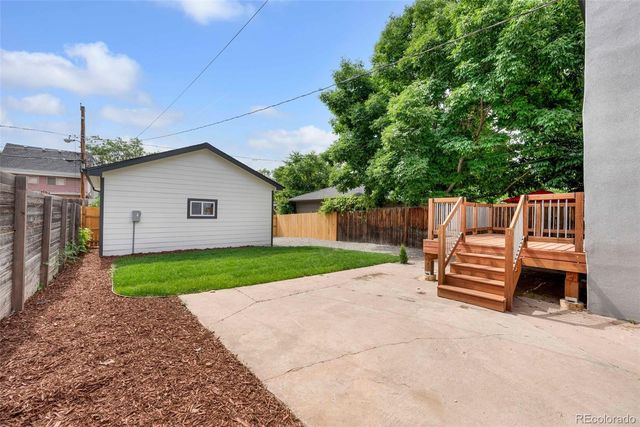 2849 N Vine Street, Denver, CO 80205