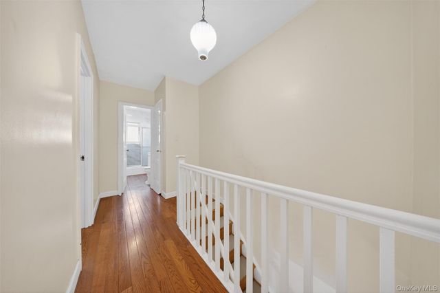 7008 165th Street, Fresh Meadows, NY 11365