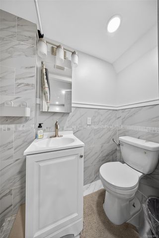 7008 165th Street, Fresh Meadows, NY 11365