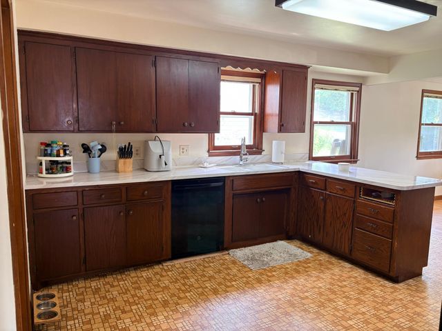 6508 16th Avenue S, Richfield, MN 55423