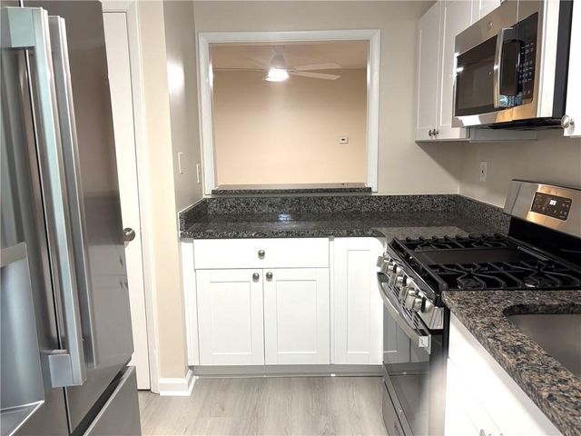 504 Wynnes Ridge Circle SE, Marietta, GA 30067