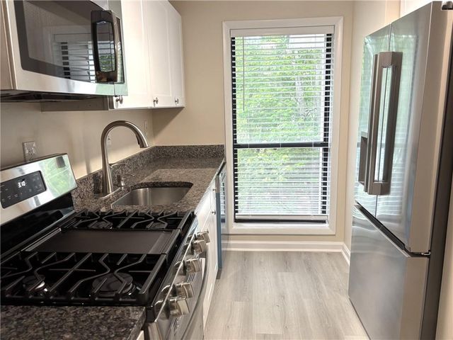 504 Wynnes Ridge Circle SE, Marietta, GA 30067