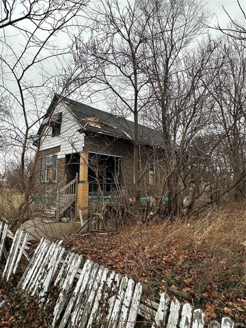 5659 Frontenac Avenue, Detroit, MI 48211