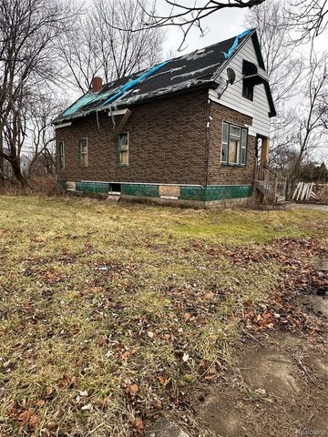 5659 Frontenac Avenue, Detroit, MI 48211