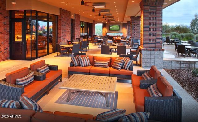 6611 W TRENTON Court, Florence, AZ 85132