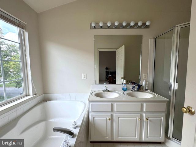 8239 BROOKTREE ST, Laurel, MD 20724