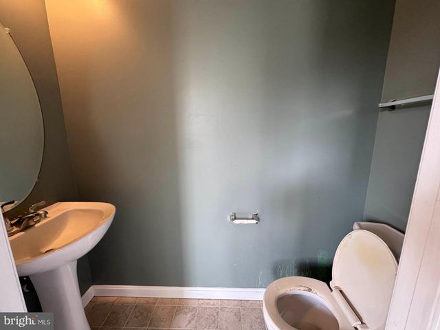 8239 BROOKTREE ST, Laurel, MD 20724