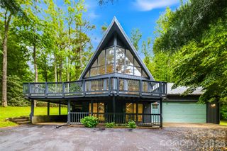70 Skyline Drive, Hendersonville, NC 28791