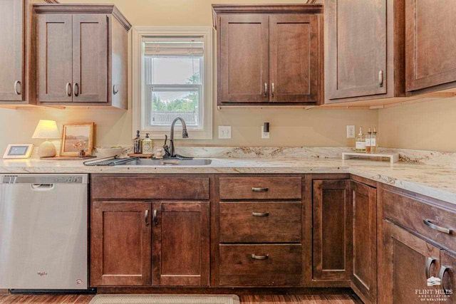 4319 Aspen Drive, Manhattan, KS 66502