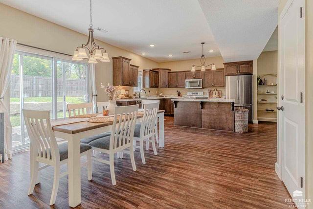4319 Aspen Drive, Manhattan, KS 66502