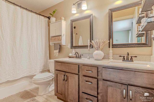 4319 Aspen Drive, Manhattan, KS 66502