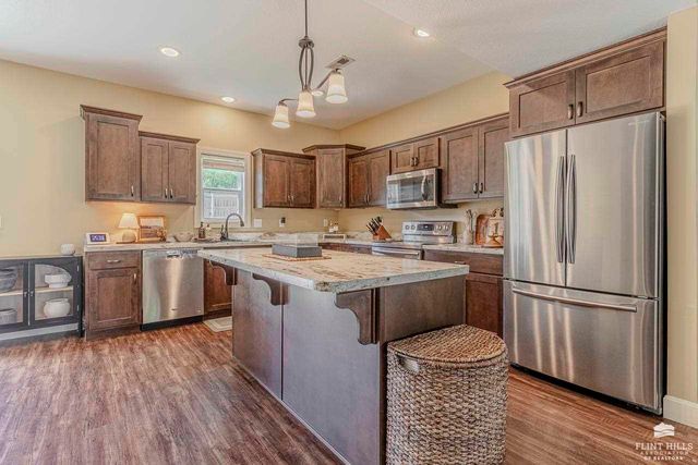 4319 Aspen Drive, Manhattan, KS 66502