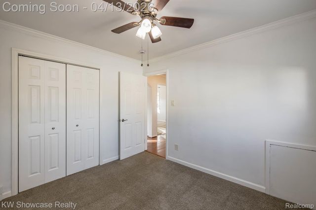 22705 RAYMOND Street, St. Clair Shores, MI 48082