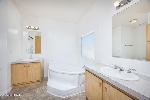 14029 E Race Horse Place, Vail, AZ 85641