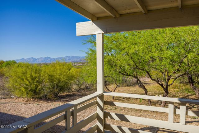 14029 E Race Horse Place, Vail, AZ 85641