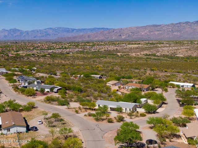 14029 E Race Horse Place, Vail, AZ 85641